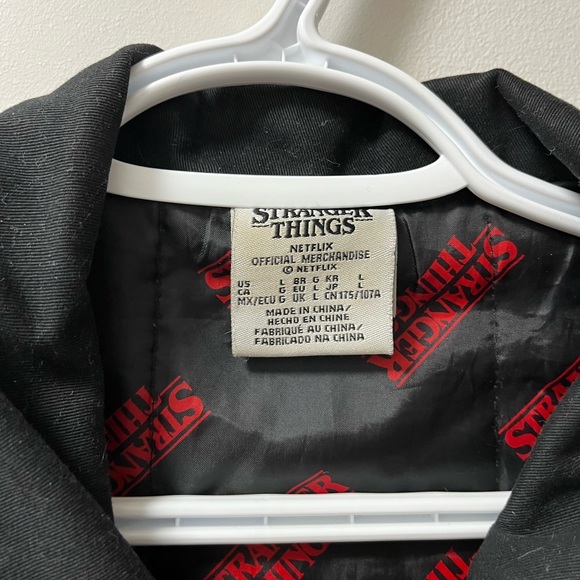 Official Stranger Things Bomber Jacket - Picture 3 of 3